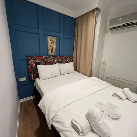 Taksimrosboutique فندق