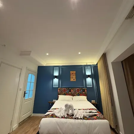 Hotell Taksimrosboutique Istanbul